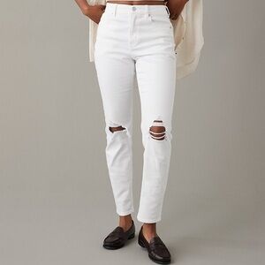 American Eagle White Mom Jeans 000